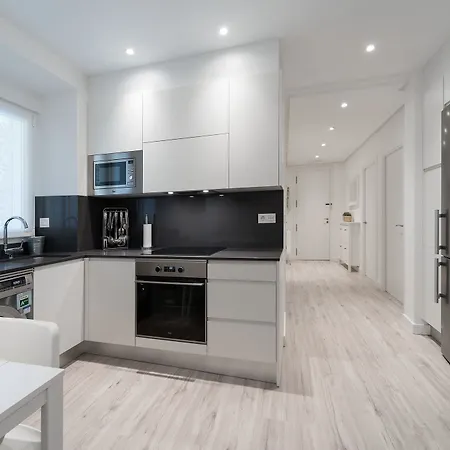 Apartment Atenea By People San Sebastian