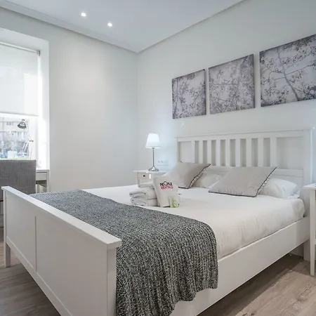 Apartment Atenea By People *